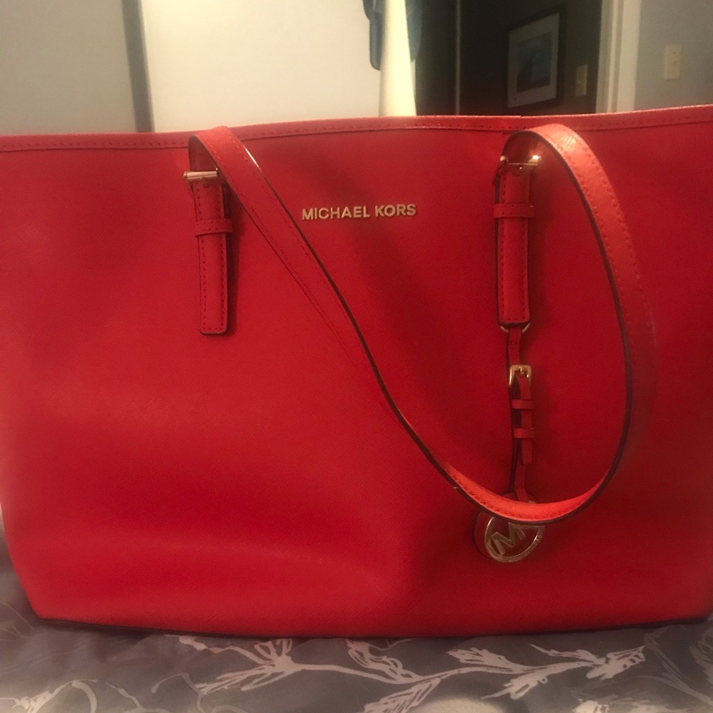Large Michael Kors bag